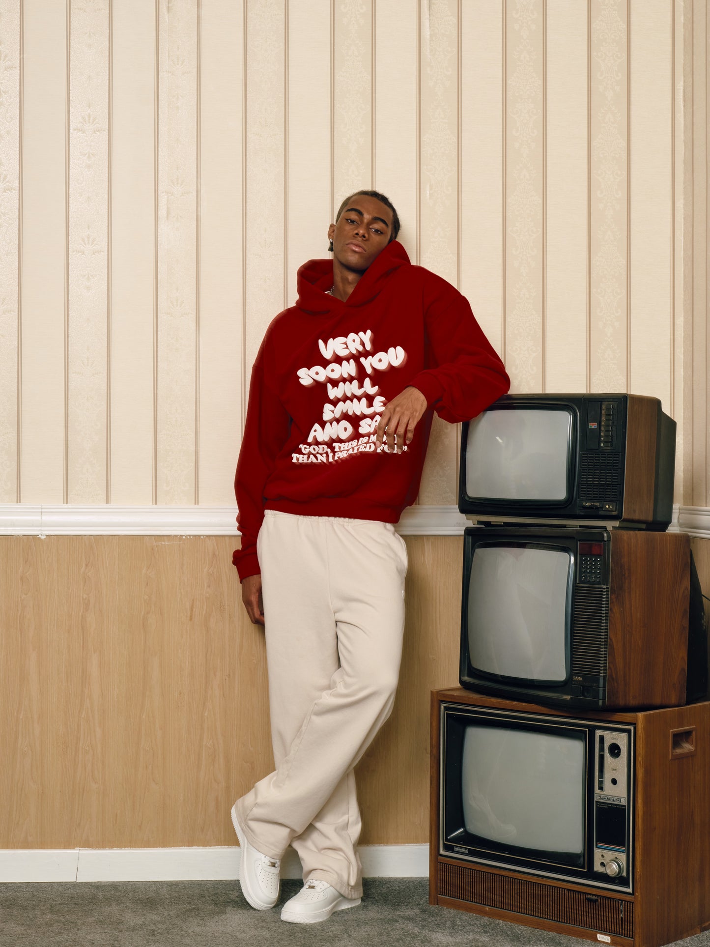 Smile Hoodie – Red